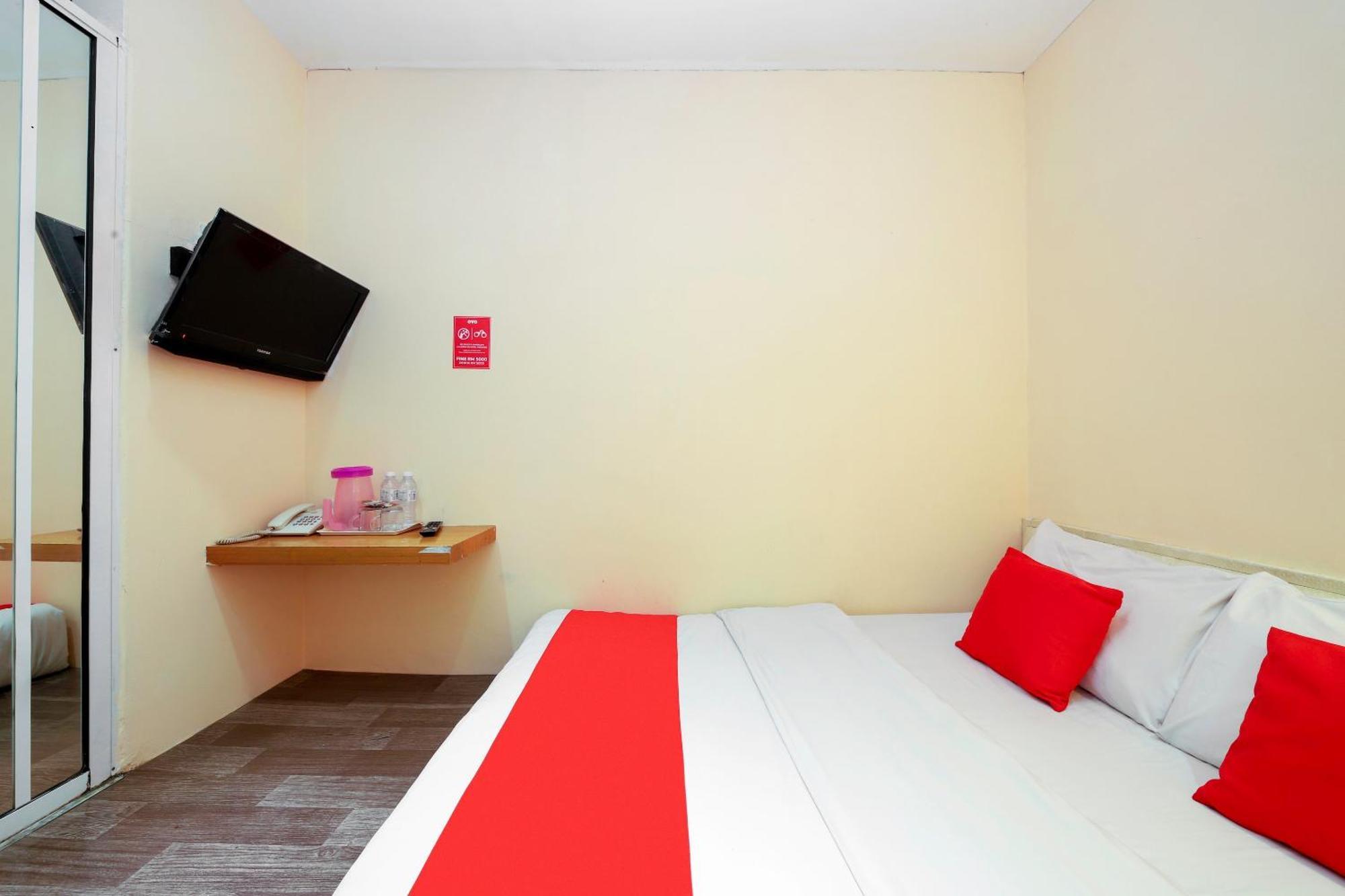 OYO 479 The Green Hotel Ampang  Buitenkant foto