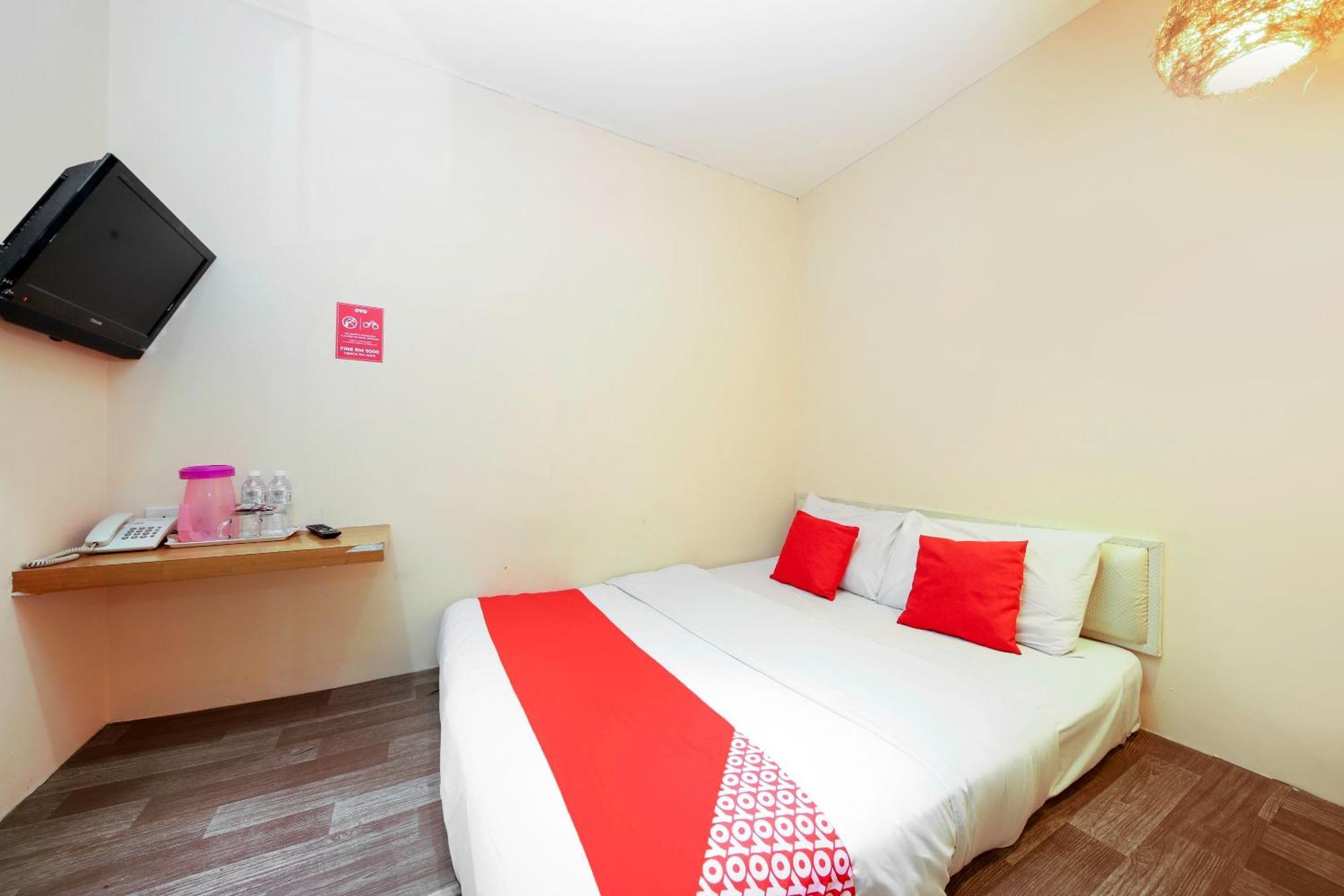 OYO 479 The Green Hotel Ampang  Buitenkant foto